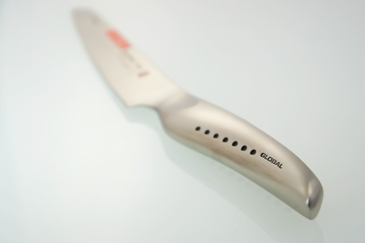 Global SAI Nóż Uniwersalny Elastyczny 17cm