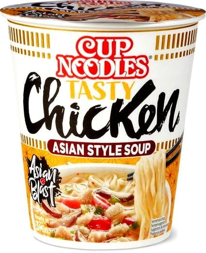 Zupka Makaron Błyskawiczny 350ml Azjatycki Kurczak Cup 63g NISSIN