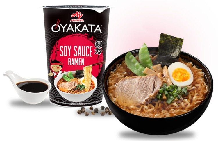 Zupka Ramen Sos Sojowy 63g Kubek Cup OYAKATA