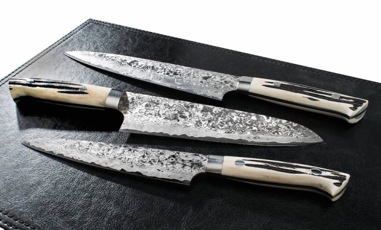 Takeshi Saji WBB Ręcznie Kuty Nóż Santoku 18cm R-2