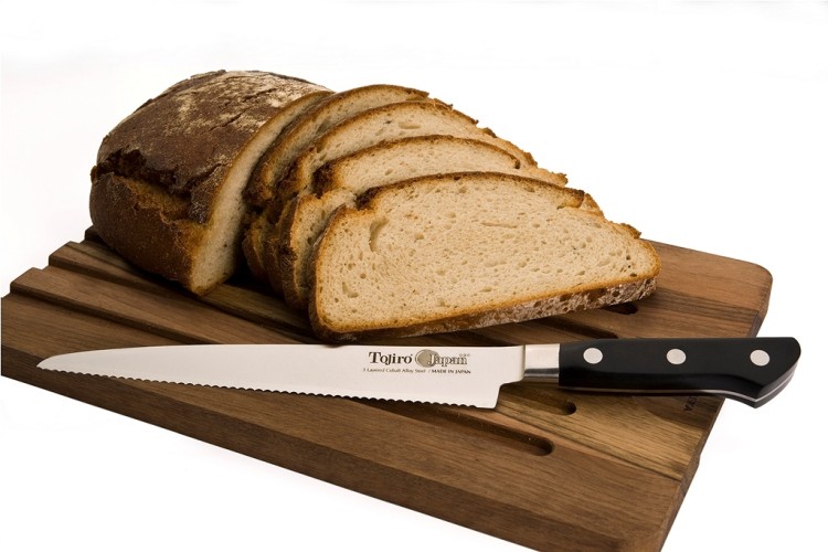 Tojiro DP3 Nóż Do Pieczywa 21,5cm