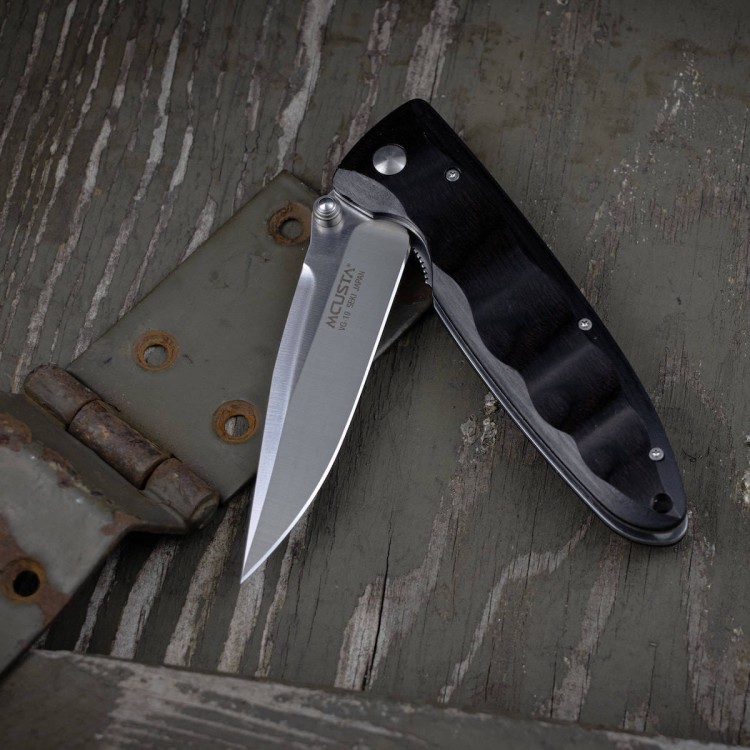 Nóż Składany Mcusta Classic Wave Black Pakka VG-10 8cm