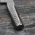 Global Ukon Japoński Nóż Santoku Żłobiony 18,5cm GU-04