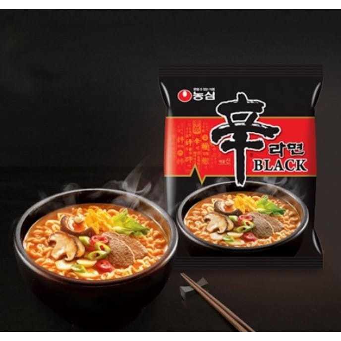Koreańska Zupka Błyskawiczna Shin Ramyun Black Ostra Hot 130g NONGSHIM