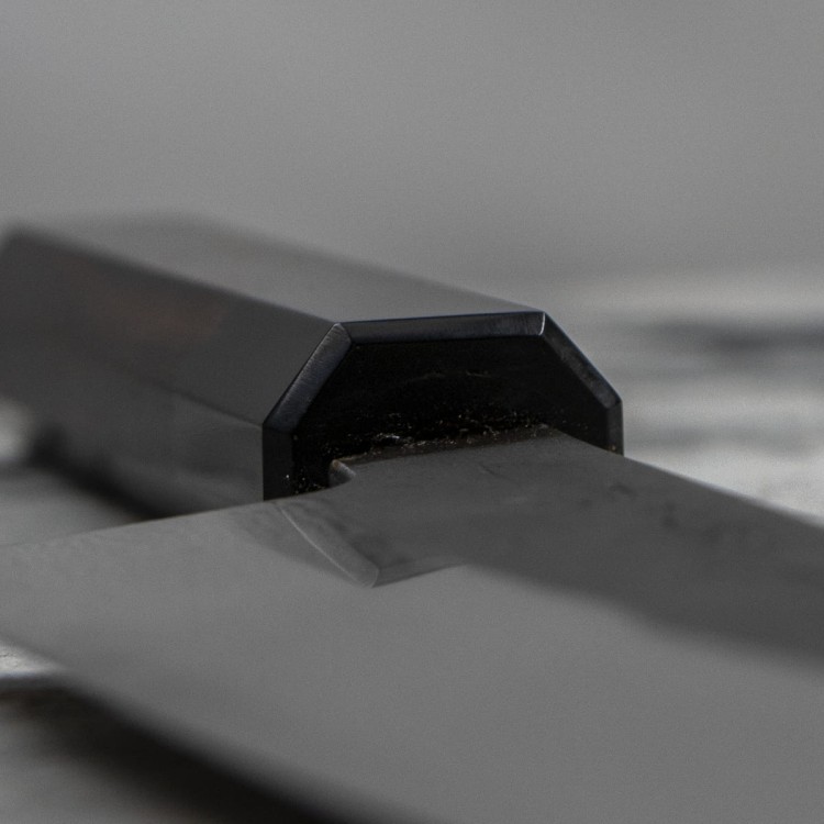 Tojiro Atelier EB Forged VG-10 Japoński Nóż Santoku 17cm