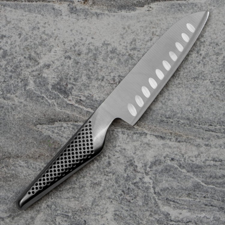 Global Japoński Nóż Santoku Żłobiony 13cm GS-90