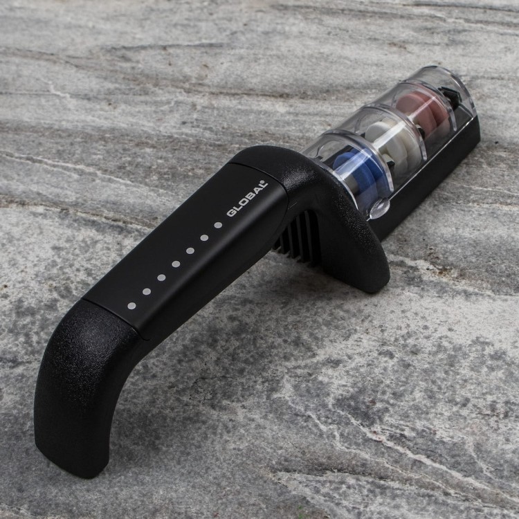 Global Japońska Ceramiczna Ostrzałka Wodna 3 Fazowa Do Ostrzenia Noży Czarno-Biała G-913/BW