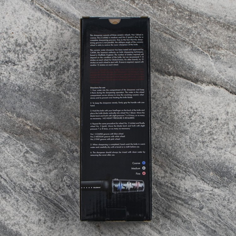 Global Japońska Ceramiczna Ostrzałka Wodna 3 Fazowa Do Ostrzenia Noży Czarno-Biała G-913/BW