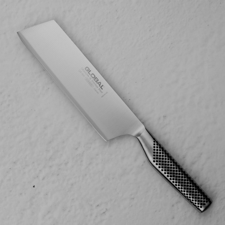 Global Japoński Nóż Nakiri Do Siekania 18cm GF-100