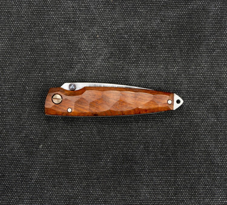 Mcusta Shinra Emotion 2 Iron Wood Nóż Damascus