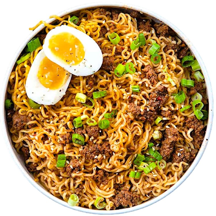 Koreański Gotowany Ramen z Wołowiną Beef Noodles 170g KOREAN FOOD STYLE