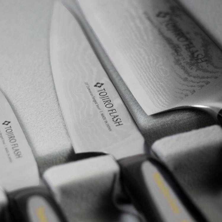 Zestaw 3 Noży Tojiro Flash VG-10 Japoński Nóż Do Obierania 9cm + Uniwersalny 13cm + Szefa Kuchni 21cm
