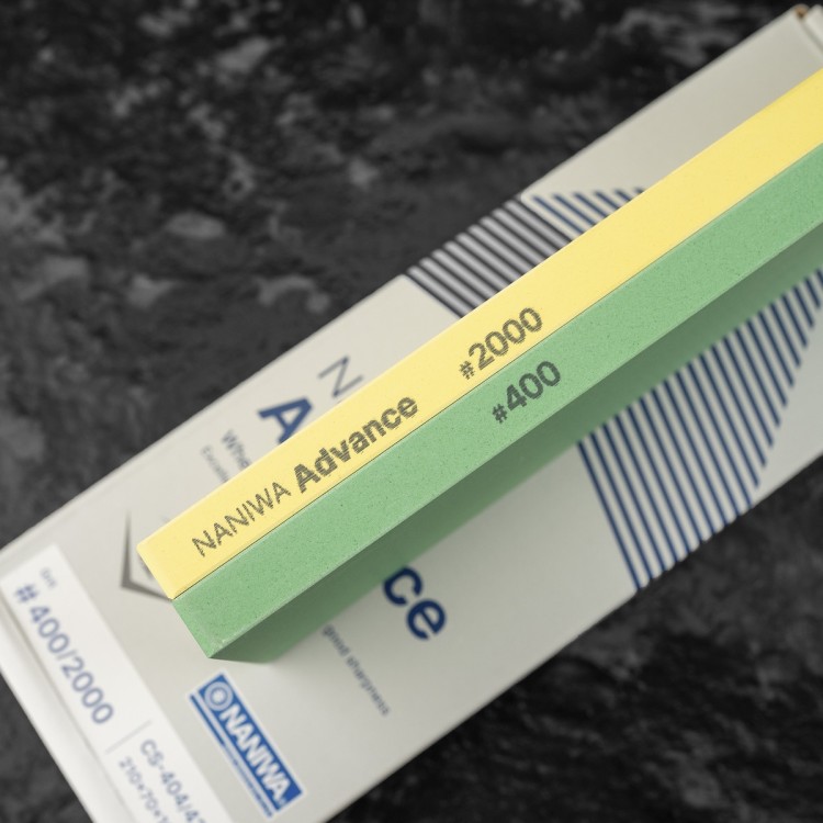 Naniwa Advanced 20mm Japoński Dwustronny Kamień Do Ostrzenia Noży 400/2000