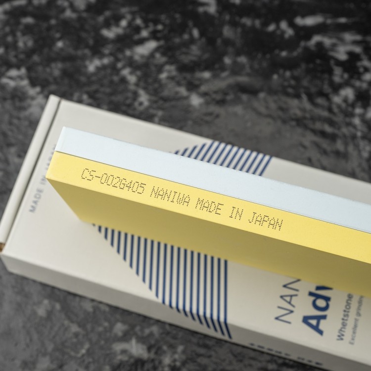 Naniwa Advanced 20mm Japoński Dwustronny Kamień Do Ostrzenia Noży 2000/5000