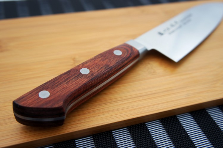Satake Kotori Nóż Santoku 17cm