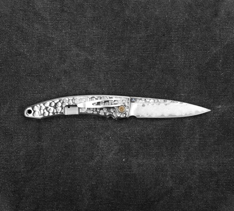 Mcusta Forge Młotkowany Nóż Damascus
