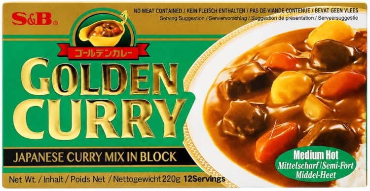Japońskie Golden Curry MEDIUM HOT Średnio Ostre 12 Porcji 220g S&B