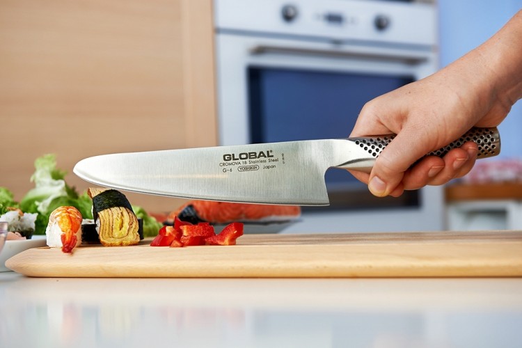 Nóż Do Plastrowania 18cm - Global G-6