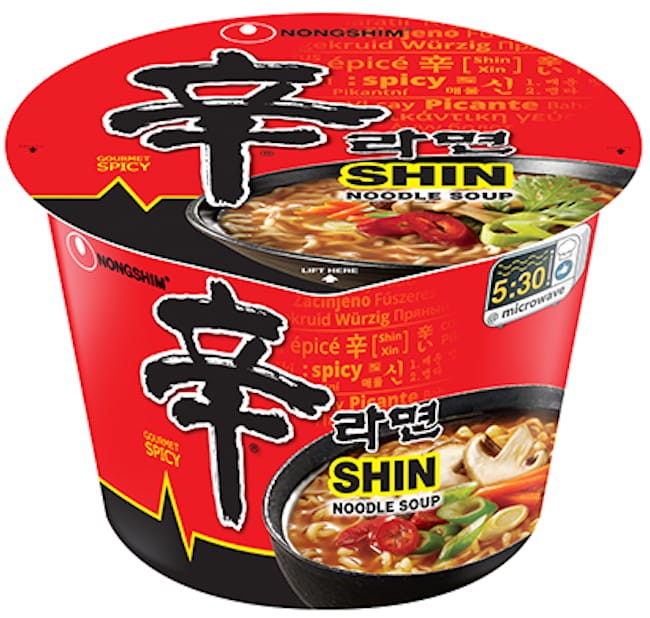Zupka Instant Shin Ramyun Duży Kubek 114g NONGSHIM