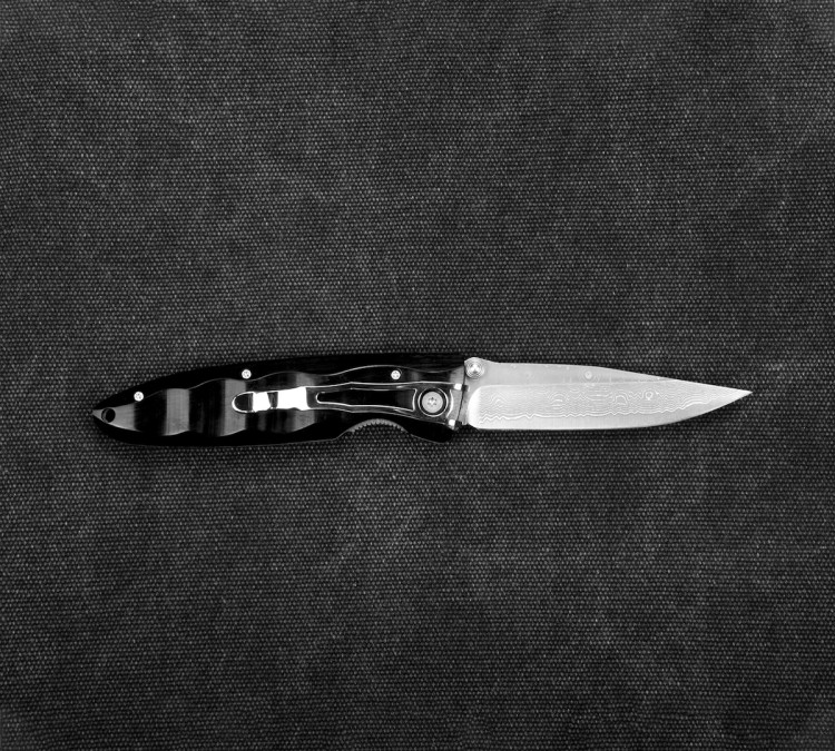Mcusta Classic Wave Black Pakka Nóż Damascus