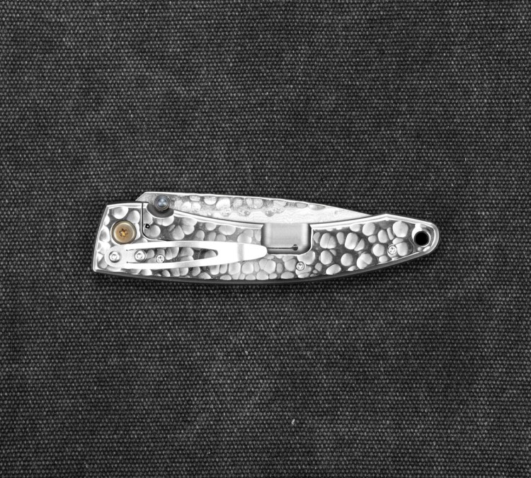 Mcusta Forge Młotkowany Nóż Damascus