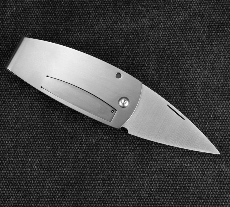 Mcusta Money Nóż Klip Aoi AUS-8 5cm