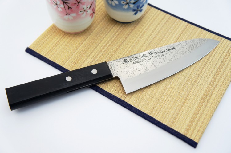 Satake Nashiji Black Pakka Nóż Deba 15,5cm