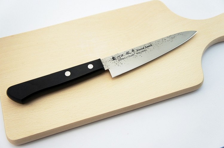 Satake Nashiji Black Pakka Nóż Uniwersalny 12cm