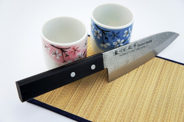 Satake Nashiji Black Pakka Nóż Deba 15,5cm