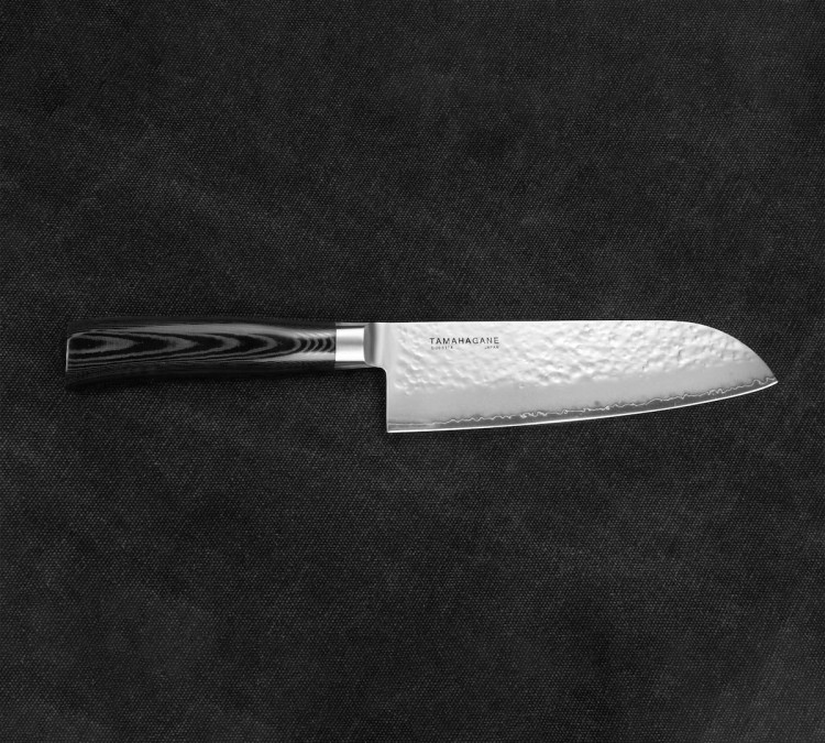 Tamahagane Tsubame Black Nóż Santoku 17,5cm